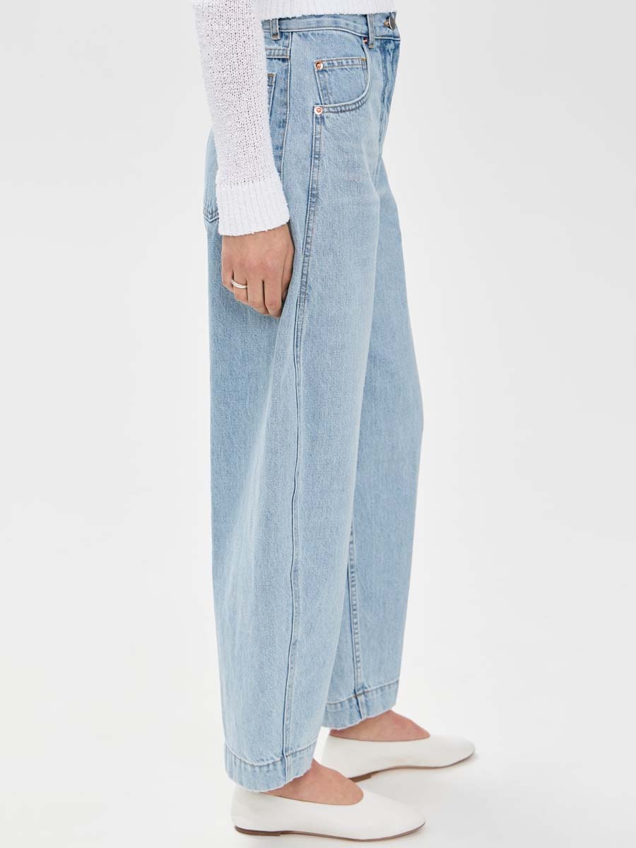Denim Sleeveless Top & Barrel Leg Jeans