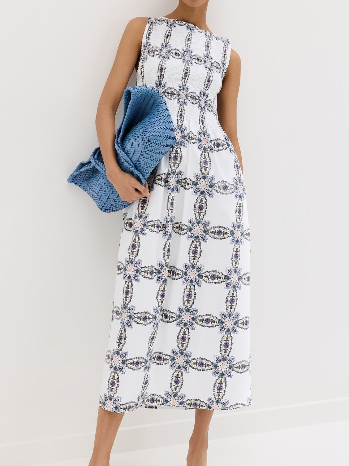 Black And White Printed Sleeveless Dress