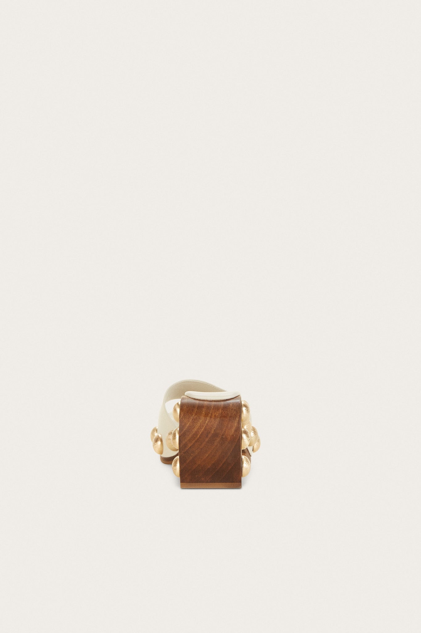 Elegant Curved Wood Frame Sandal