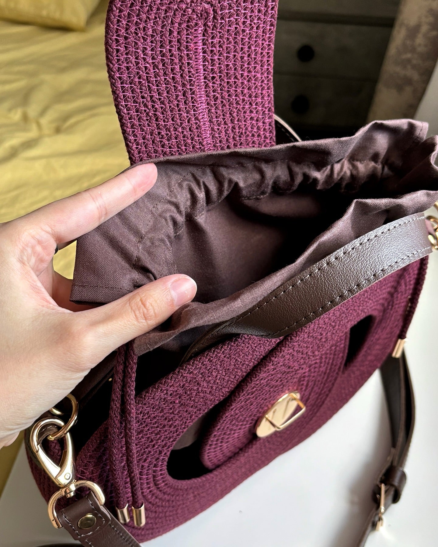 Chill Shoulder Bag