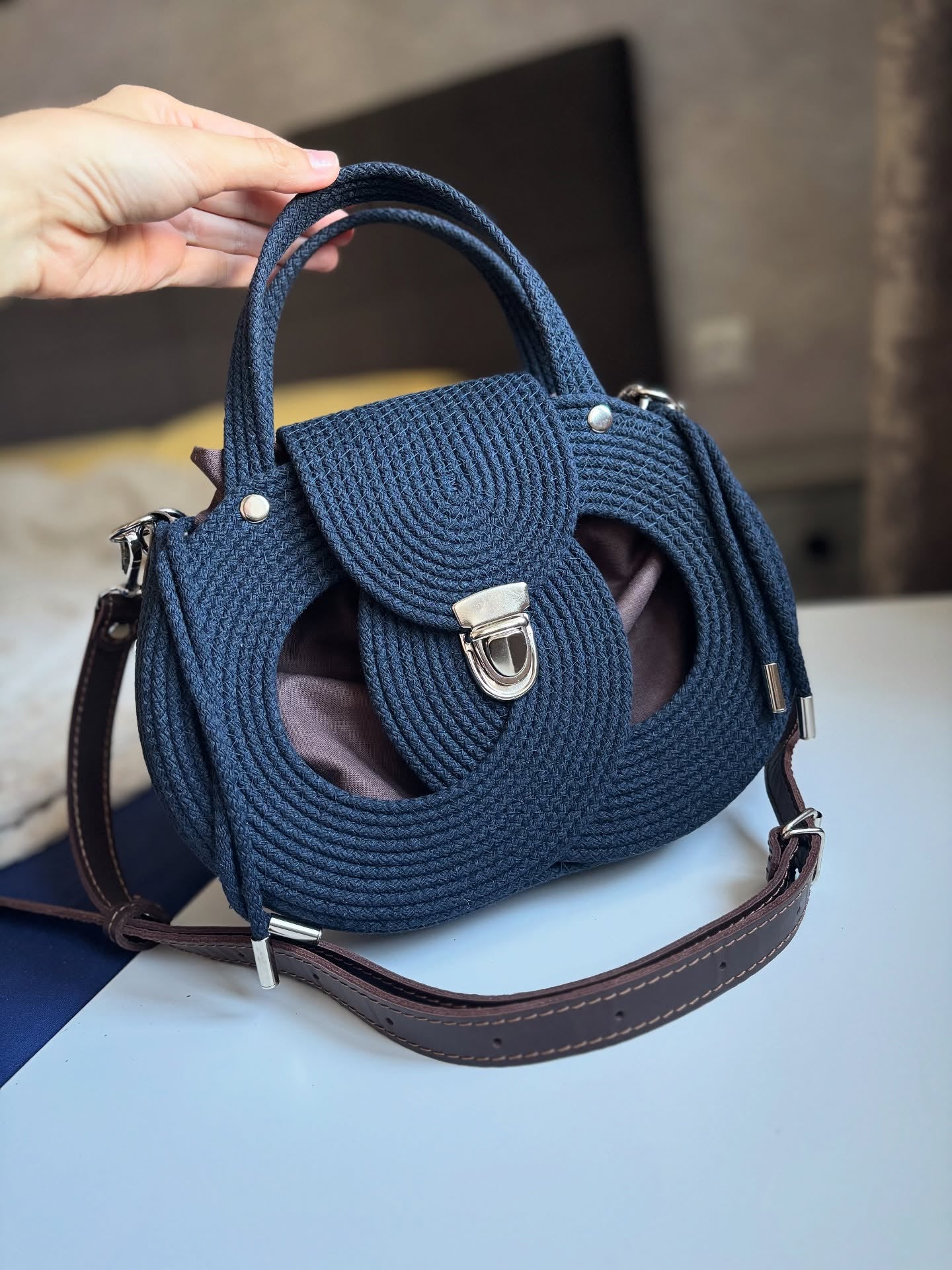 Chill Shoulder Bag