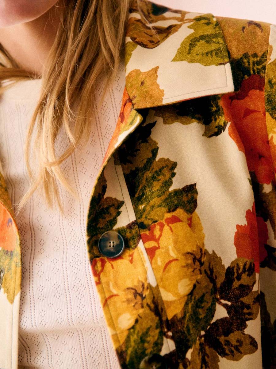 Classic Collar Short Printed Jacket