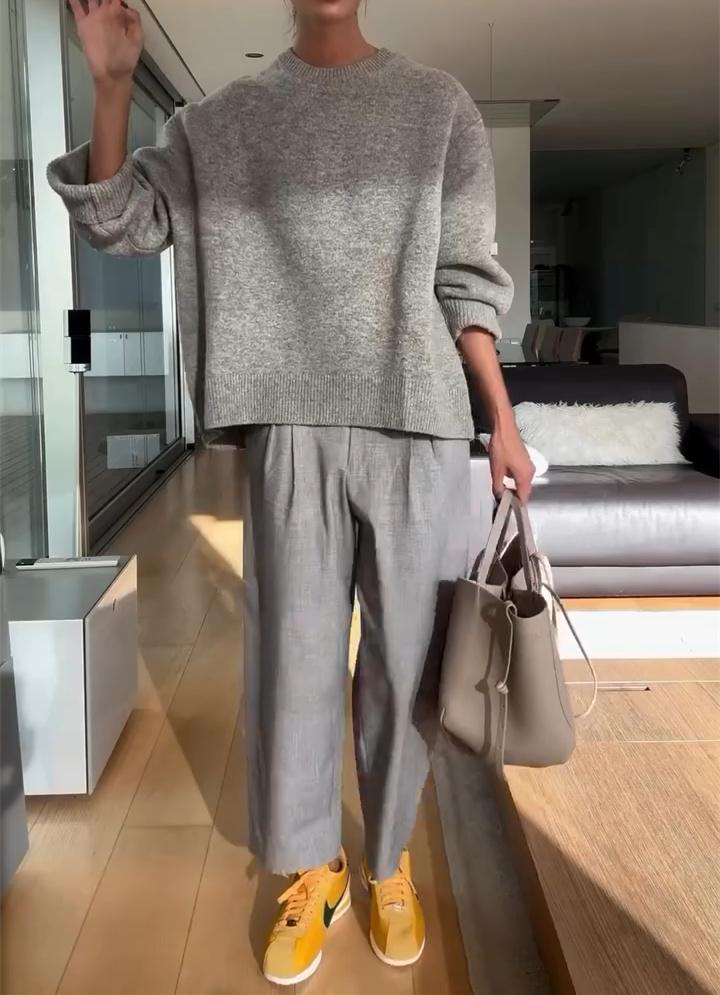 Gray Solid Color Casual Suit