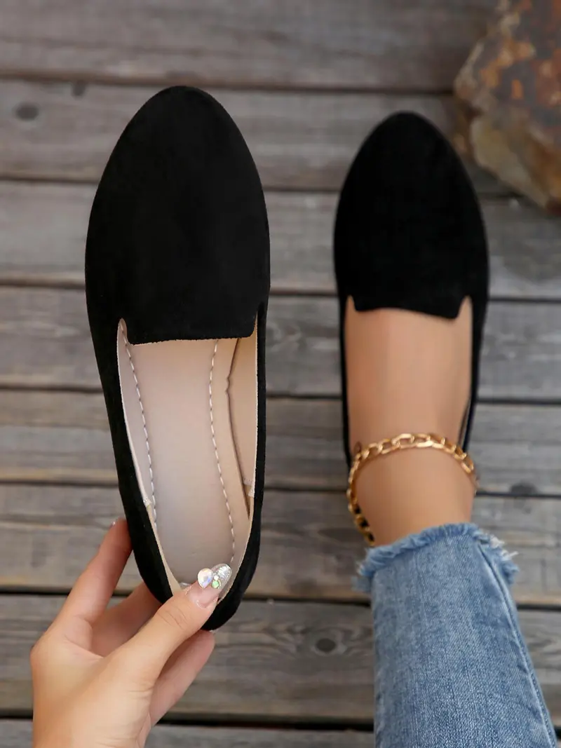 Solid Color Pointed Toe Flat Shoes