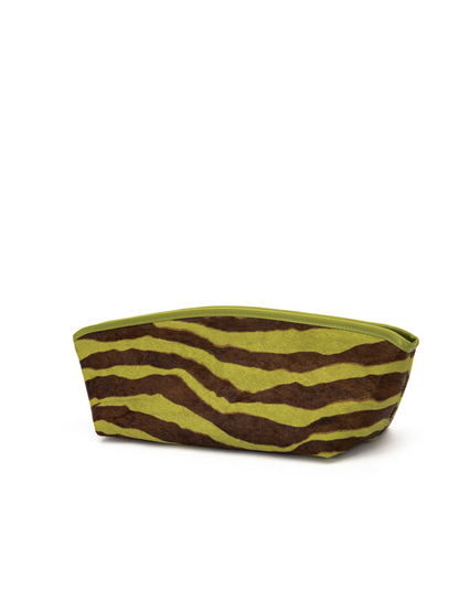 Fluffy Finish Geometric Clutch